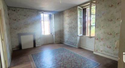 House 12 rooms of 160 m² in La Courtine (23100)