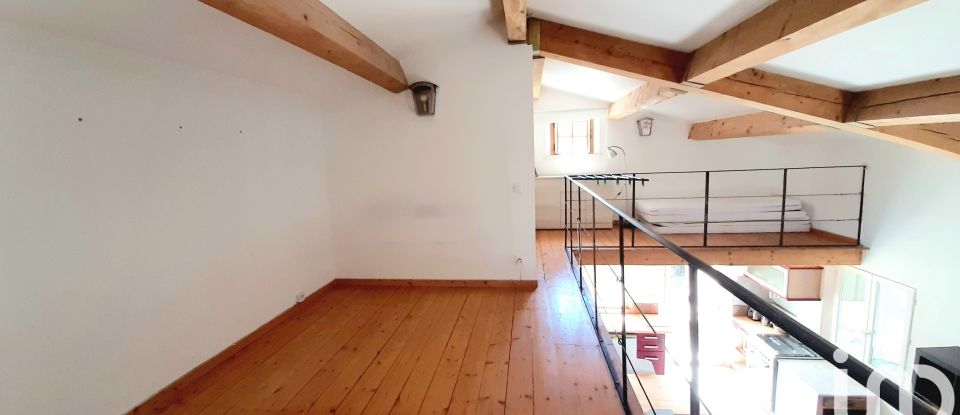 Maison traditionnelle 5 pièces de 167 m² à L'Isle-sur-la-Sorgue (84800)