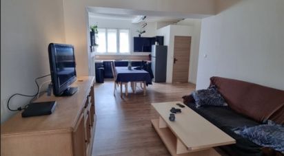 Town house 5 rooms of 86 m² in Beuvrages (59192)