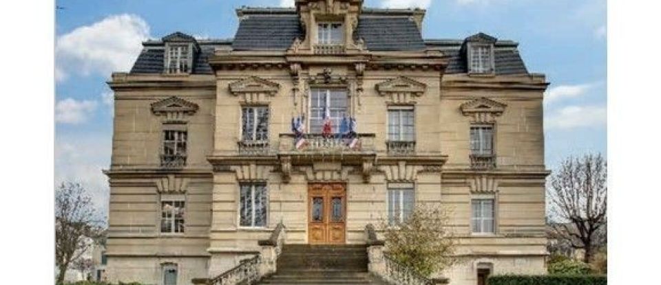 Apartment 4 rooms of 94 m² in Vanves (92170)