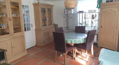 House 5 rooms of 137 m² in Broglie (27270)