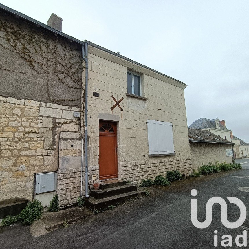 Building in Le Coudray-Macouard (49260) of 160 m²