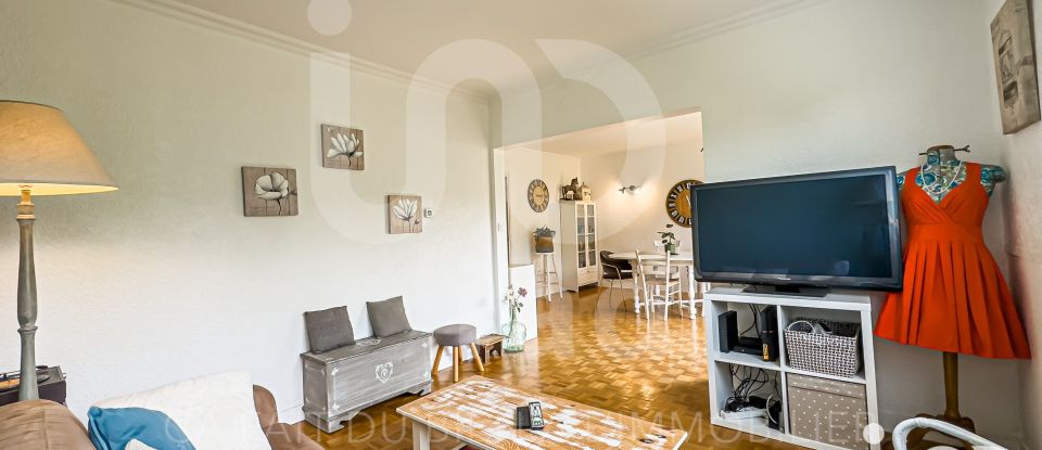 Appartement 4 pièces de 77 m² à Aubergenville (78410)