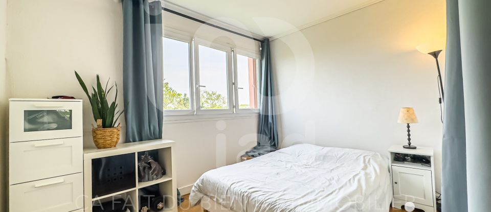 Apartment 4 rooms of 77 m² in Aubergenville (78410)