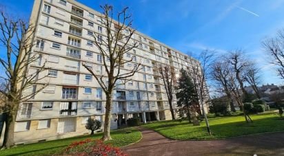 Apartment 4 rooms of 63 m² in Créteil (94000)