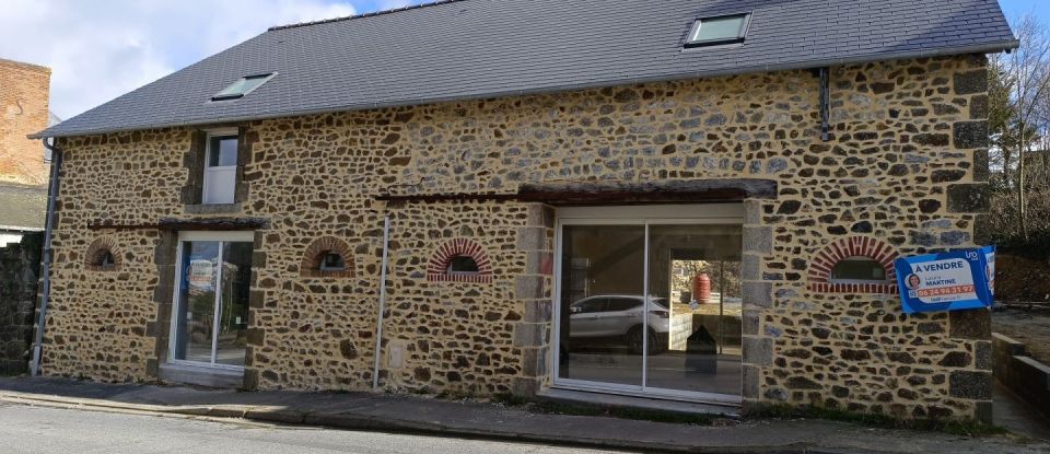 Longère 5 pièces de 133 m² à Le Bourgneuf-la-Forêt (53410)