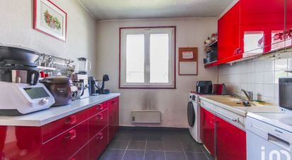 House 8 rooms of 153 m² in Les Mureaux (78130)