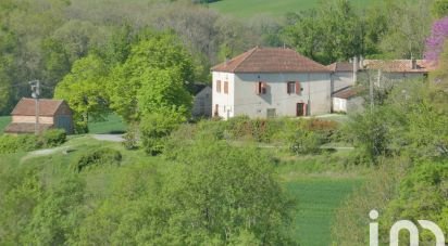 Country house 8 rooms of 209 m² in - (46800)