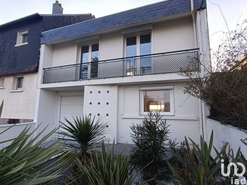 Maison 5 pièces de 82 m² à Fougères (35300)