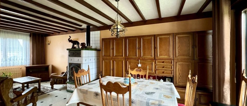 Traditional house 4 rooms of 95 m² in Comines (59560)