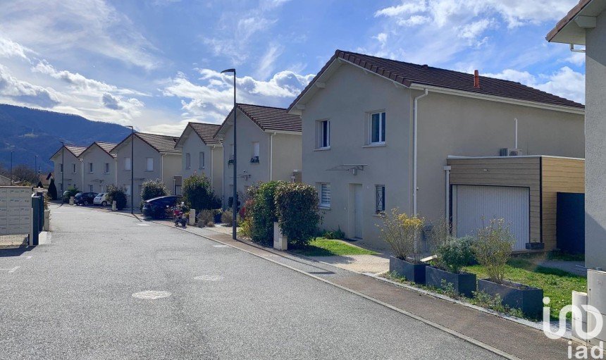 Maison 5 pièces de 115 m² à Montbonnot-Saint-Martin (38330)