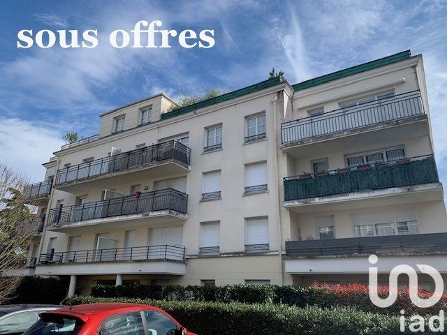 Apartment 3 rooms of 56 m² in Morangis (91420)
