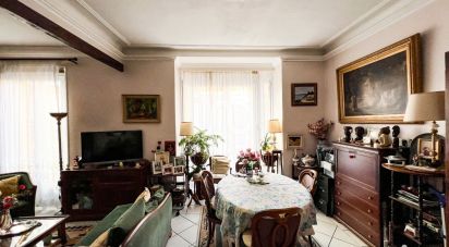 Appartement 3 pièces de 70 m² à Saint-Raphaël (83700)