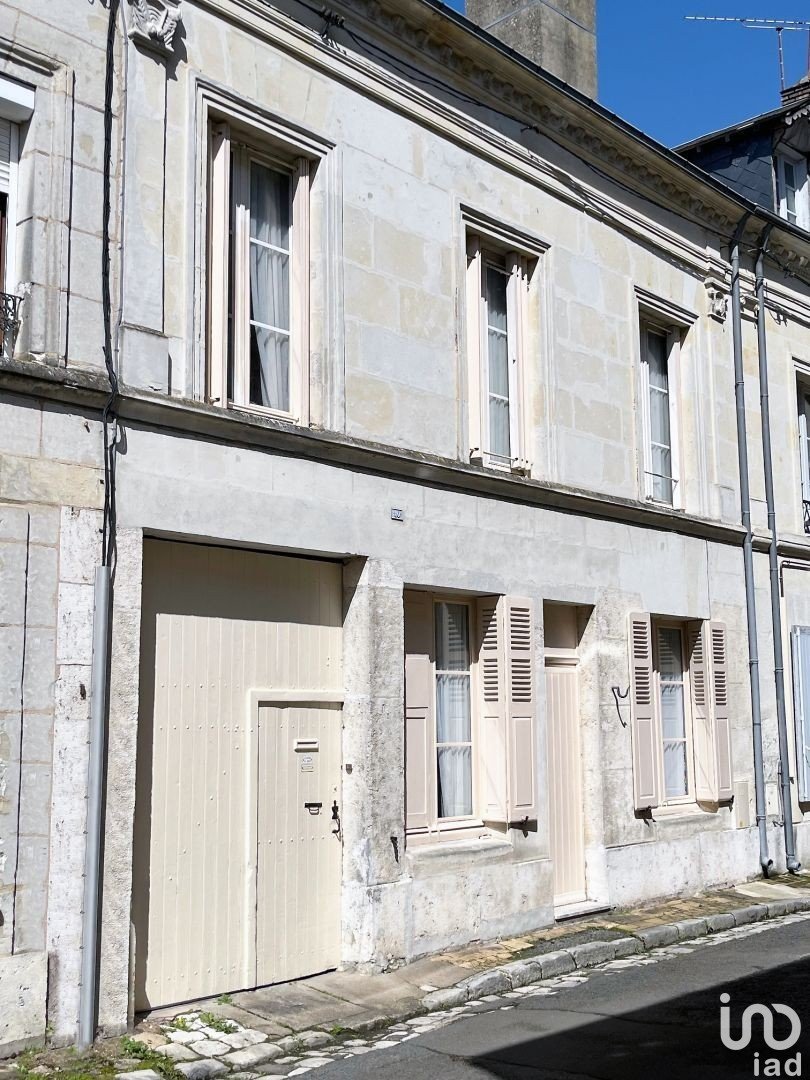 Vente Maison 140m² 4 Pièces à Montoire-sur-le-Loir (41800) - Iad France