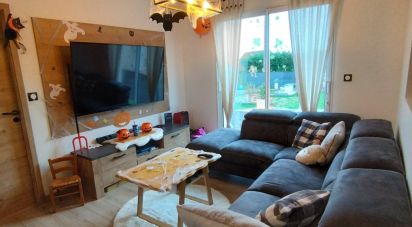 House 4 rooms of 110 m² in Troissereux (60112)