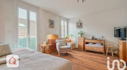 Appartement 1 pièce de 32 m² à Aix-les-Bains (73100)