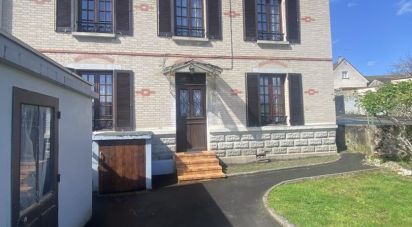 Maison 4 pièces de 113 m² à Château-Thierry (02400)