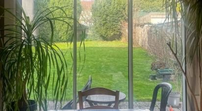House 6 rooms of 155 m² in Rosny-sous-Bois (93110)
