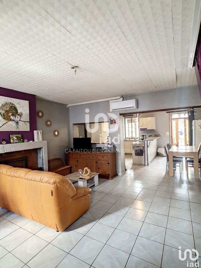 House 6 rooms of 110 m² in Descartes (37160)