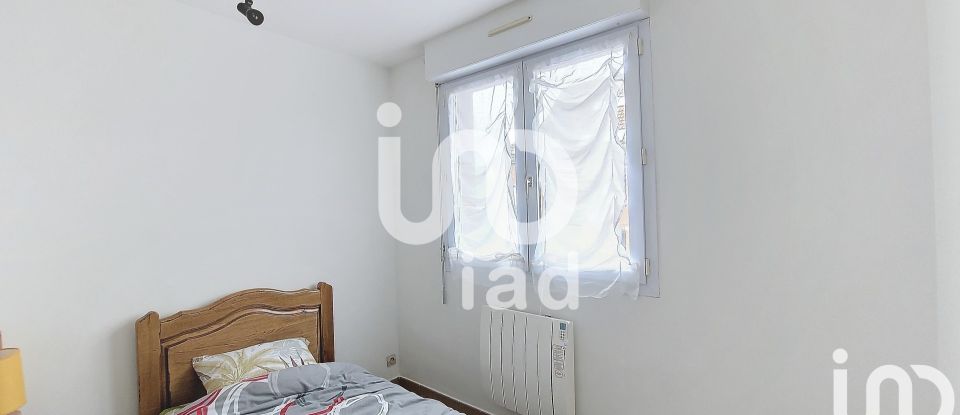 Apartment 2 rooms of 30 m² in Famars (59300)