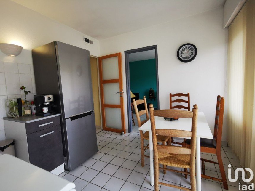 Appartement 3 pièces de 68 m² à Mende (48000)