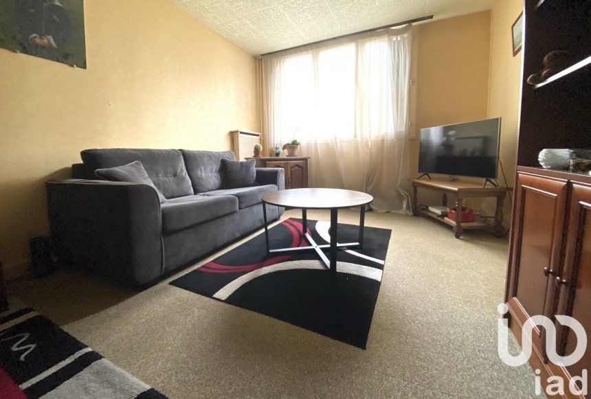 Appartement 2 pièces de 51 m² à Les Ulis (91940)