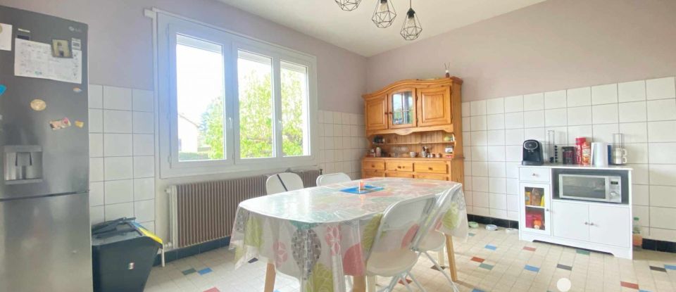 Town house 5 rooms of 127 m² in Paray-le-Monial (71600)