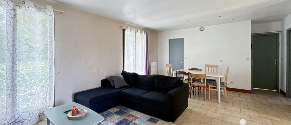 House 5 rooms of 103 m² in Saintry-sur-Seine (91250)