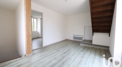 Apartment 3 rooms of 80 m² in Échiré (79410)