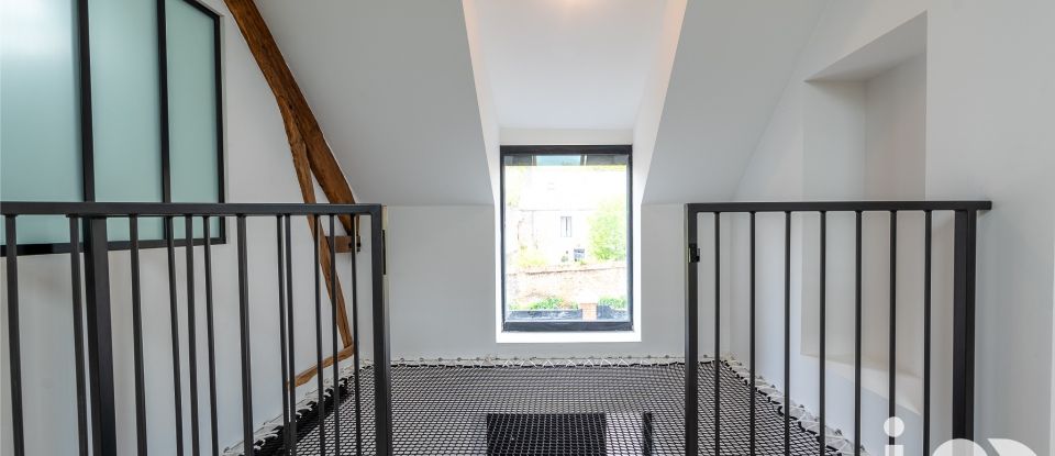 Maison 5 pièces de 140 m² à Bazoches-sur-Guyonne (78490)