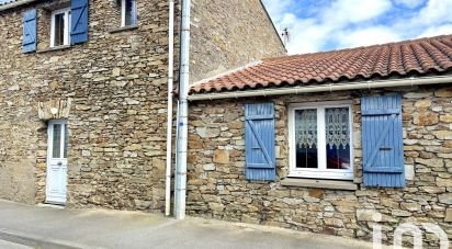 House 4 rooms of 117 m² in Rezé (44400)