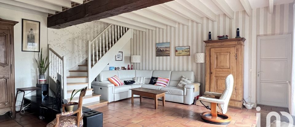 Maison de village 7 pièces de 146 m² à Amboise (37400)
