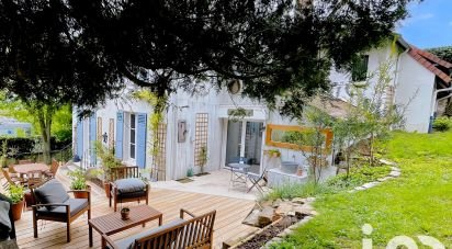 Traditional house 8 rooms of 170 m² in Mézy-sur-Seine (78250)