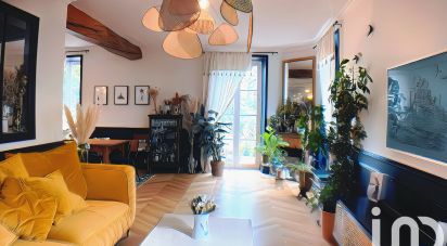 Maison traditionnelle 8 pièces de 170 m² à Mézy-sur-Seine (78250)