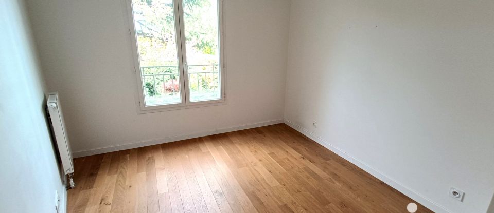 Apartment 3 rooms of 60 m² in Châtillon (92320)