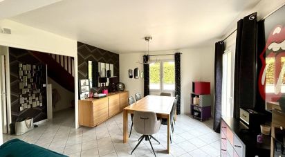Maison 5 pièces de 108 m² à Gonneville-Le Theil (50330)