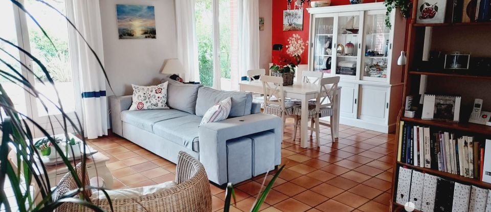 Maison traditionnelle 4 pièces de 89 m² à Lagarrigue (81090)