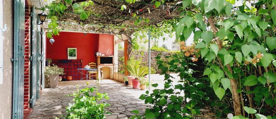 Maison traditionnelle 4 pièces de 89 m² à Lagarrigue (81090)