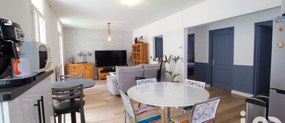 Apartment 3 rooms of 96 m² in Nîmes (30000)