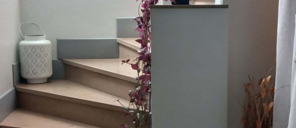 Maison 9 pièces de 270 m² à Sotteville-lès-Rouen (76300)