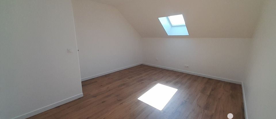 Appartement 5 pièces de 133 m² à Berchères-Saint-Germain (28300)