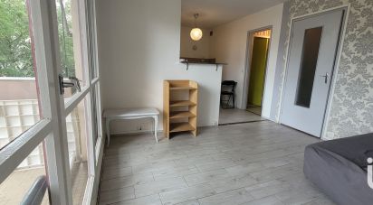 Appartement 2 pièces de 45 m² à Cenon (33150)