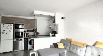 Apartment 2 rooms of 33 m² in Six-Fours-les-Plages (83140)