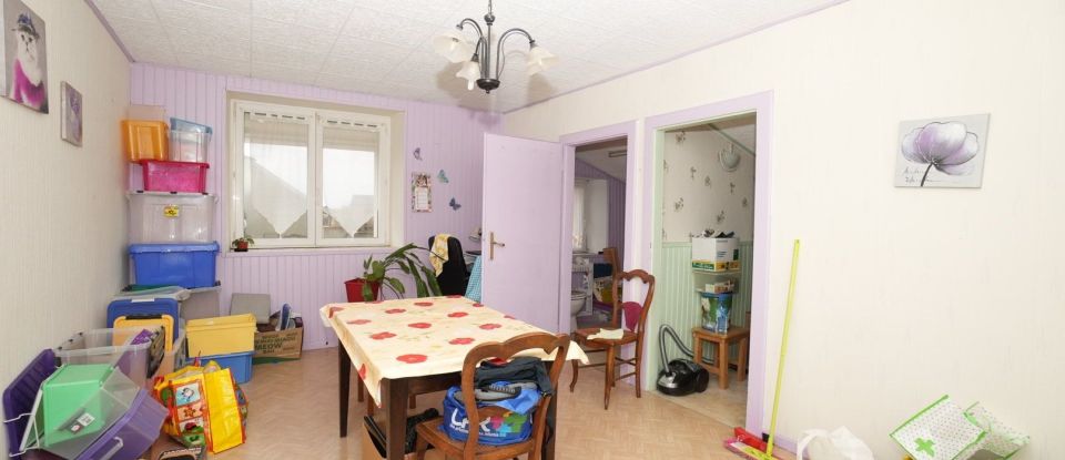 House 6 rooms of 180 m² in Havange (57650)