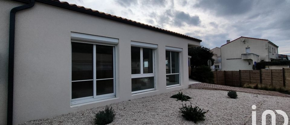 Maison traditionnelle 5 pièces de 185 m² à Bretignolles-sur-Mer (85470)