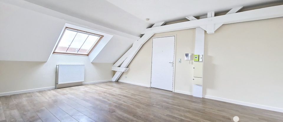 Apartment 4 rooms of 71 m² in Auxerre (89000)