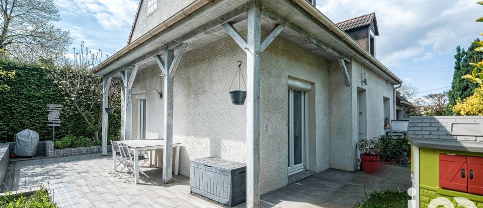 Maison traditionnelle 4 pièces de 83 m² à Noisy-le-Grand (93160)