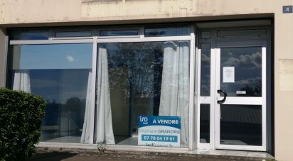Business premises of 74 m² in Saint-André-sur-Orne (14320)