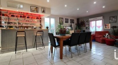 House 5 rooms of 145 m² in Saint-Phal (10130)
