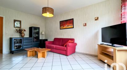 Appartement 4 pièces de 83 m² à - (74940)